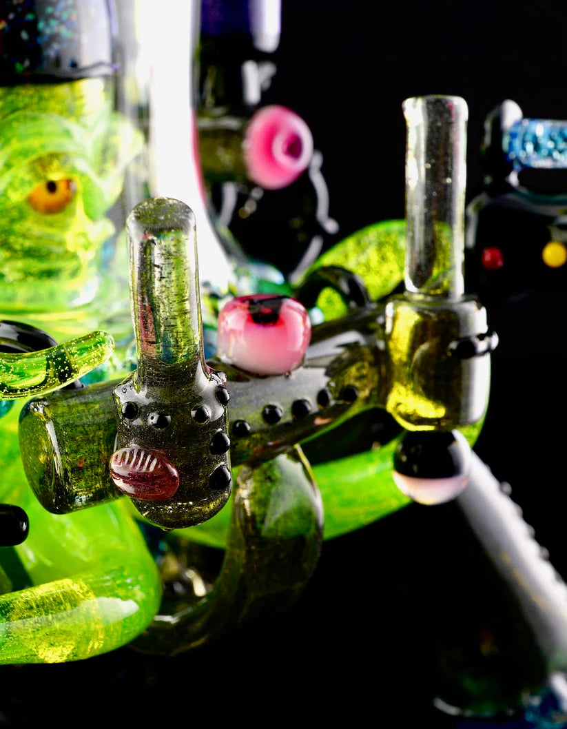 HARDCORE TOKE / PIRATT - Sunset Slyme y Lost City Balloon Perc Alien Bio Mech Rig con detalles de ópalo triturado